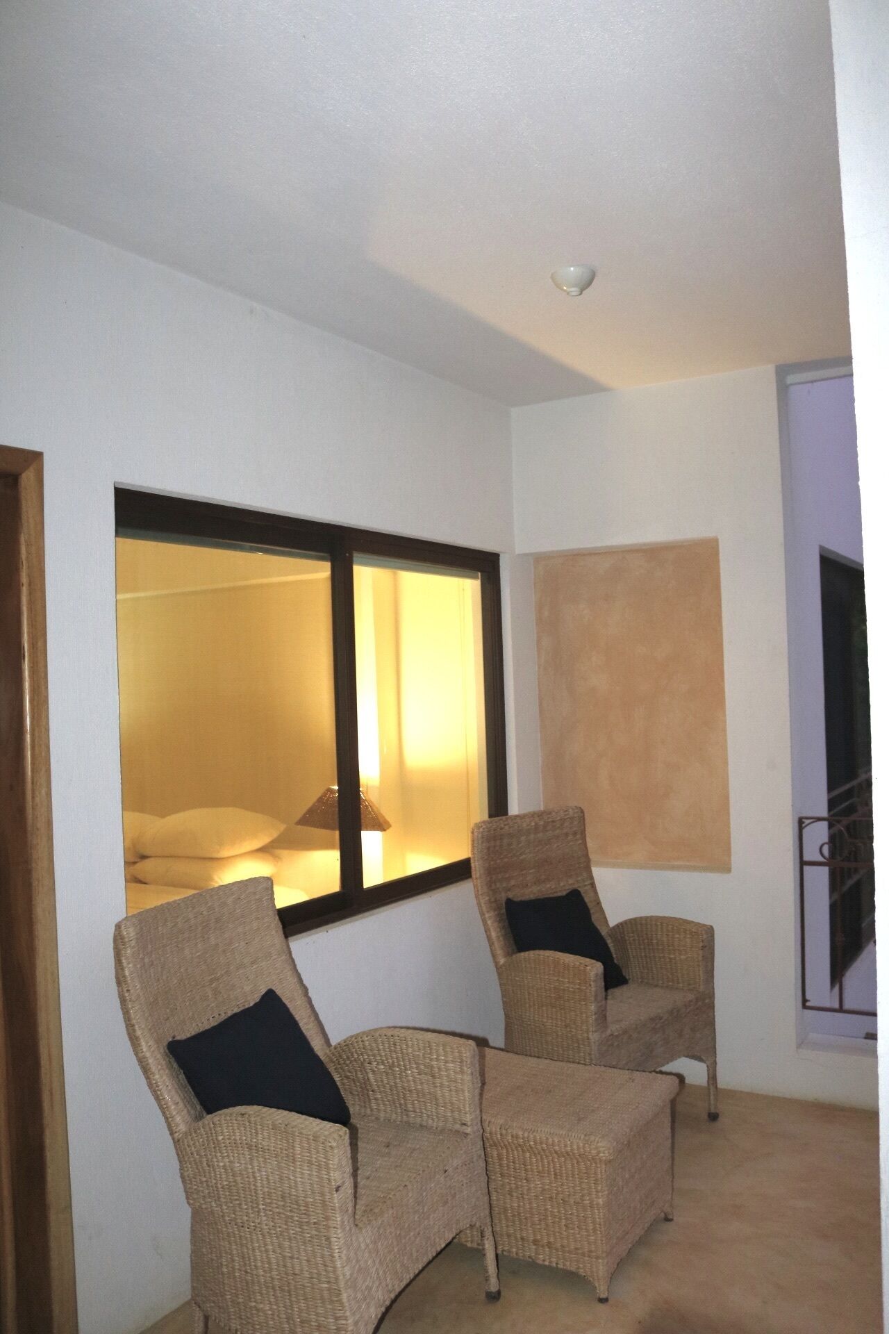 lirio 6 , one  double bed, pool view, tower | living area