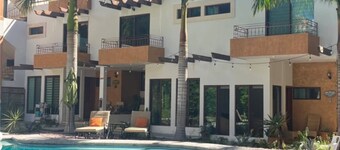 Casa Bugambilias, Todos Santos