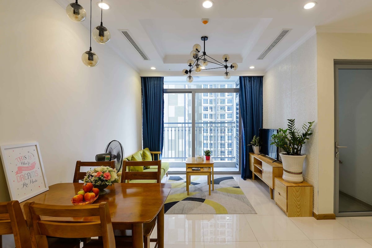 Apartment, 2 Bedrooms | Living area | Smart TV