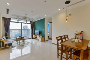 Appartamento, 3 camere da letto | Area soggiorno | Smart TV