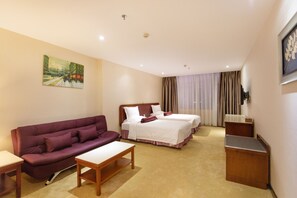 デラックス ツインルーム | デスク、遮光カーテン、防音設備、アイロン / アイロン台