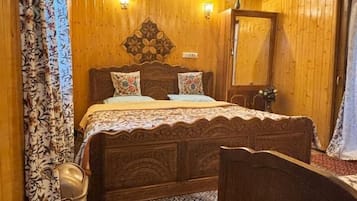 Meja, Wi-fi percuma, cadar katil