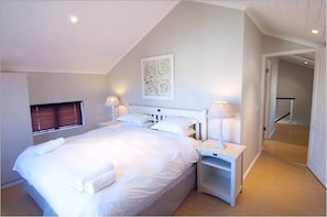 Maisonette, 2 Schlafzimmer | 1 Schlafzimmer, Bügeleisen/Bügelbrett, Bettwäsche