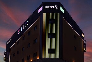 Exterior - Hotel Moon Cheonan Sinbuldang (Cheonan)
