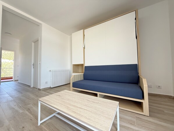 Fernseher