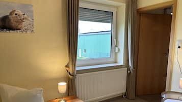 2 Schlafzimmer, Bügeleisen/Bügelbrett, Reisekinderbett, WLAN