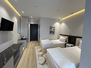 Superior Twin Room, Non Smoking | Hypo-allergenic bedding, individually decorated, individually furnished - Karim Parkside Hotel (Samarkand)