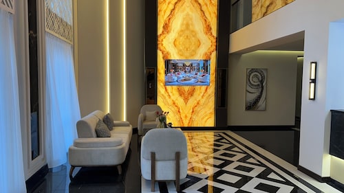 Karim Parkside Hotel