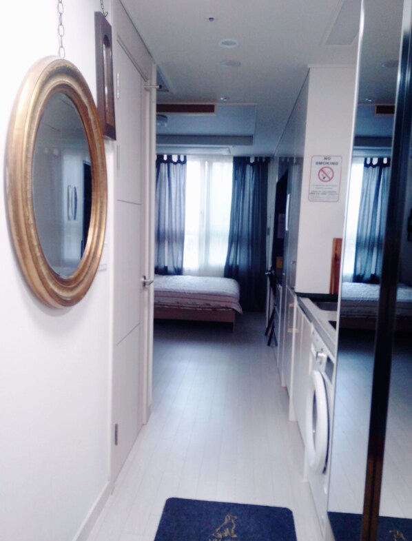 Roupas de cama premium, escrivaninha