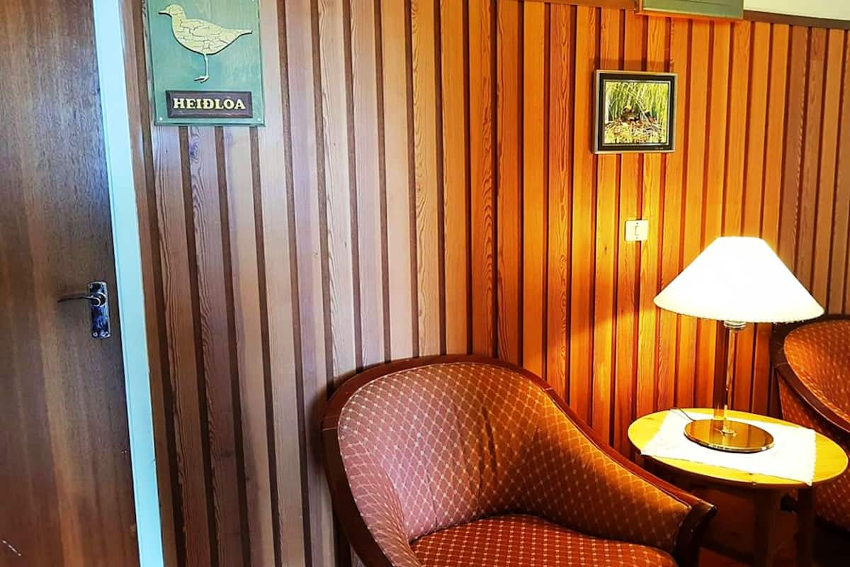 Standard tvåbäddsrum - delat badrum | Mörkläggningsgardiner, barnsängar, extrasängar och gratis wi-fi