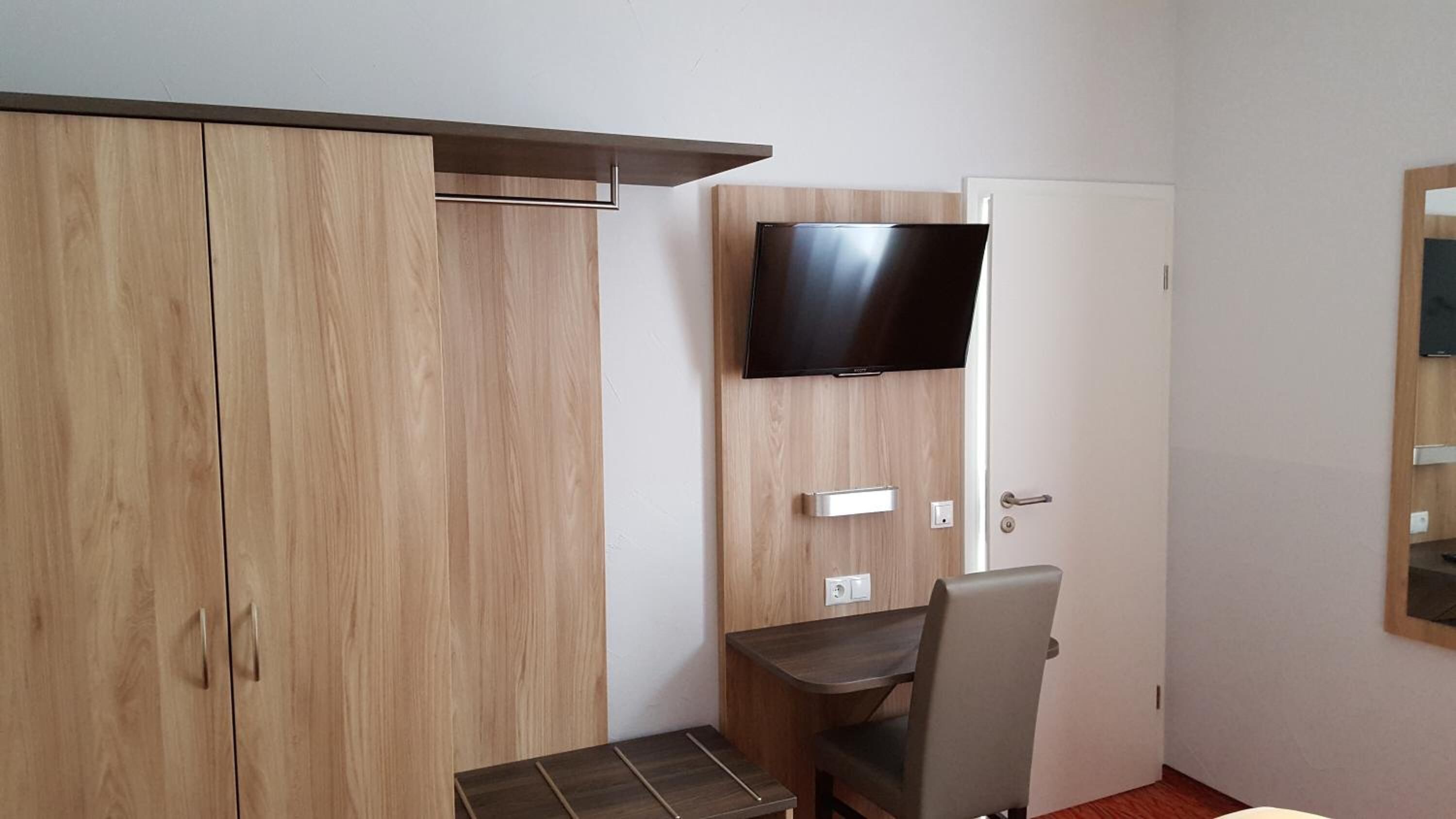 in-room safe, desk, blackout curtains, free wifi