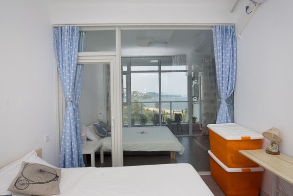 Apartment, 2 Schlafzimmer | 2 Schlafzimmer, Schreibtisch, Verdunkelungsvorhänge, kostenloses WLAN