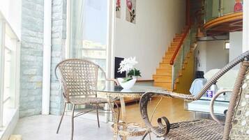 Signature-Loft | Schreibtisch, Verdunkelungsvorhänge, kostenloses WLAN