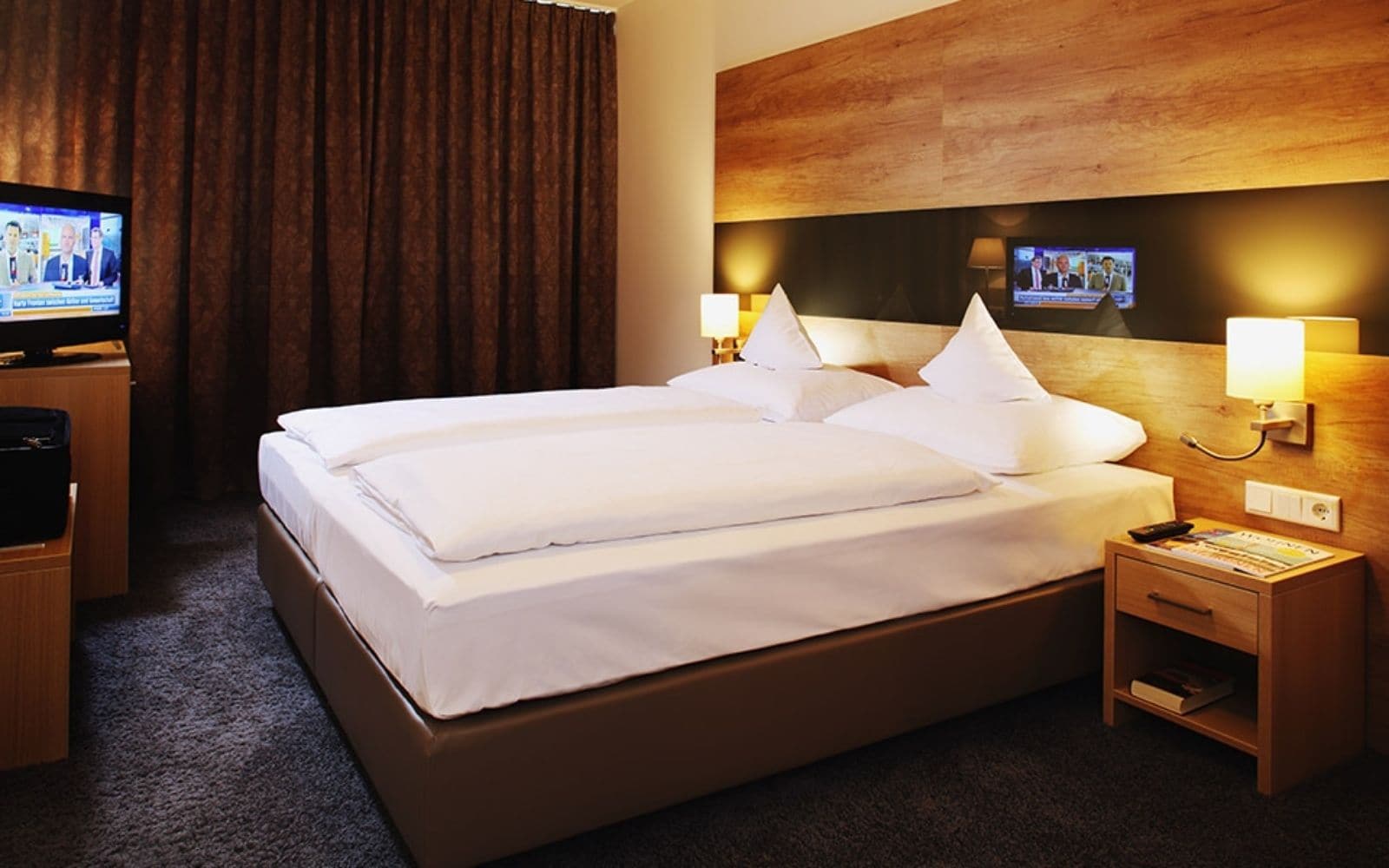 double room | desk, blackout curtains, iron/ironing board, cots/infant beds