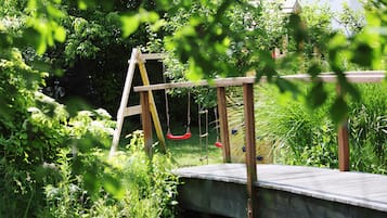 Área de juegos infantiles al aire libre