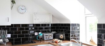 High Terrace Apartment