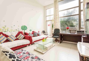 Living area - Shan Hu Hai Apartment-You Yun Sea (Shenzhen)