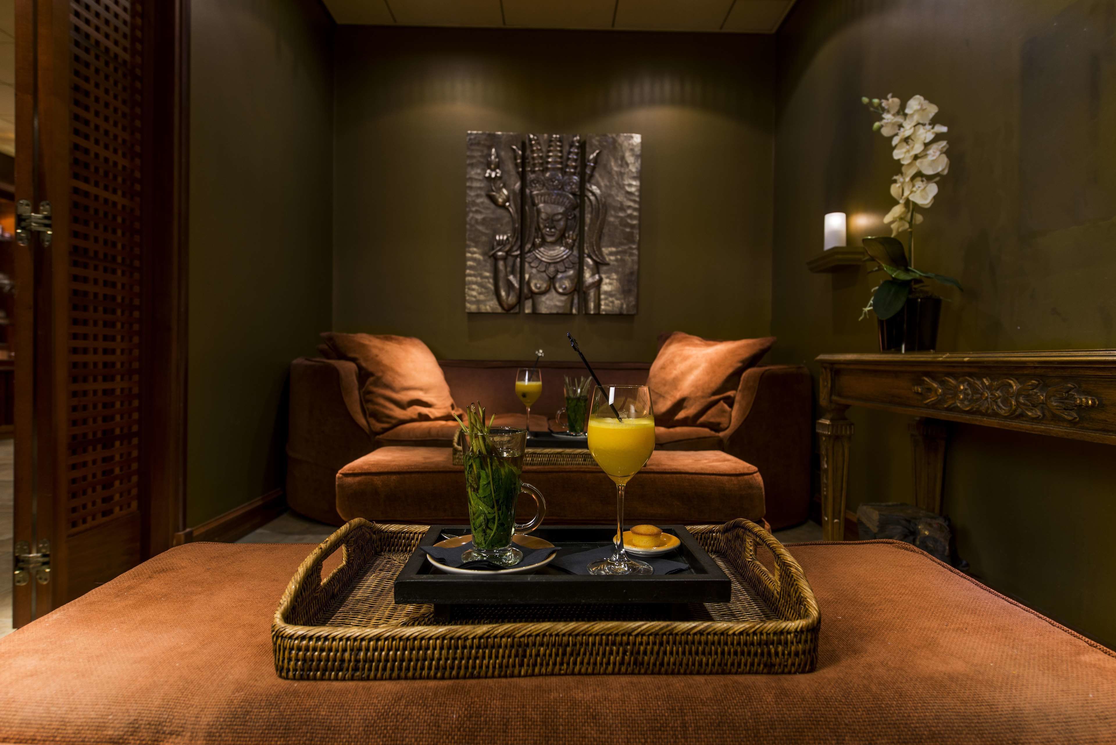 body treatments, body wraps, body scrubs, facials