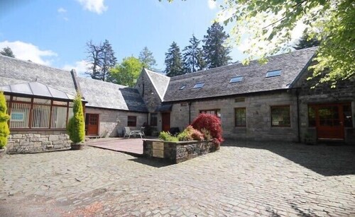 Auchenheglish Lodges - The Coachhouse