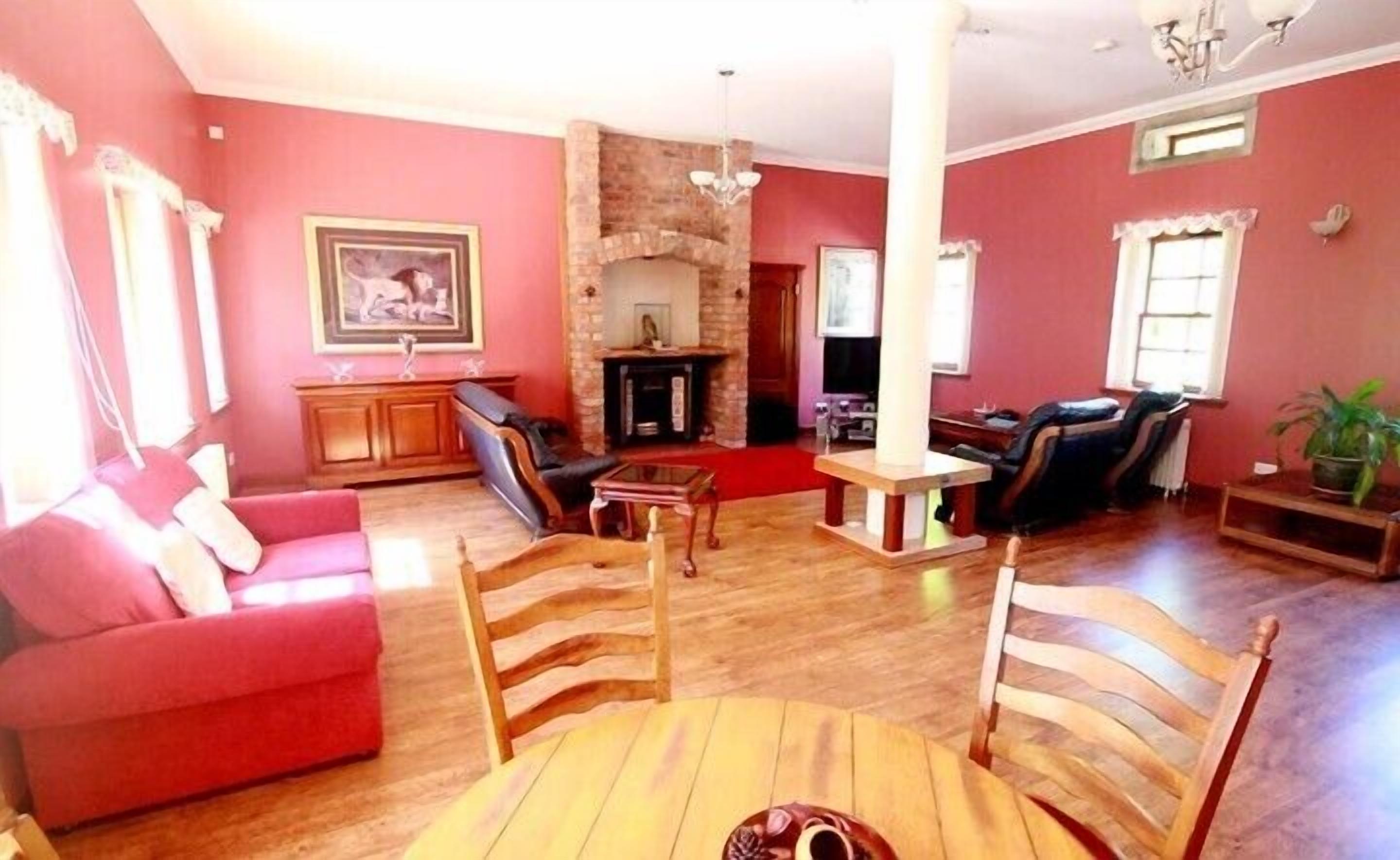 Cottage | Iron/ironing board, free WiFi, bed sheets