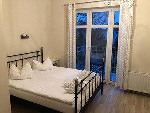 Desk, iron/ironing board, free WiFi, bed sheets