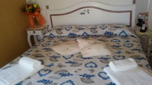 1 bedroom, individually decorated, individually furnished, desk - B&B Al Cristo (Sant'Ambrogio di Valpolicella)