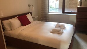 Appartamento (2 Bedrooms) | 2 camere, biancheria da letto di alta qualità, postazione laptop