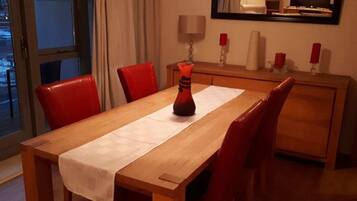 Apartment (2 Bedrooms) | Private kitchen