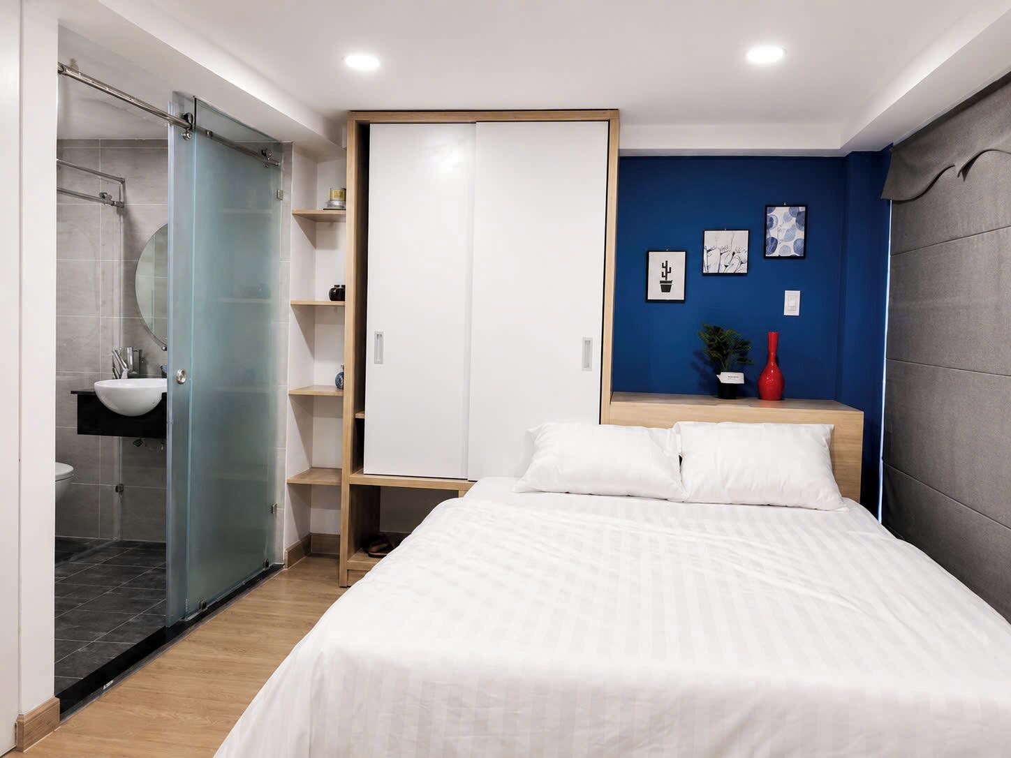 Standard Studio | Minibar, in-room safe, desk, soundproofing