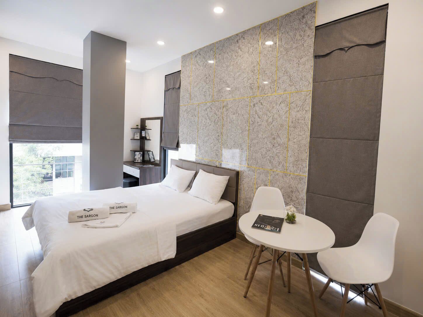 Deluxe Studio | Minibar, in-room safe, desk, soundproofing