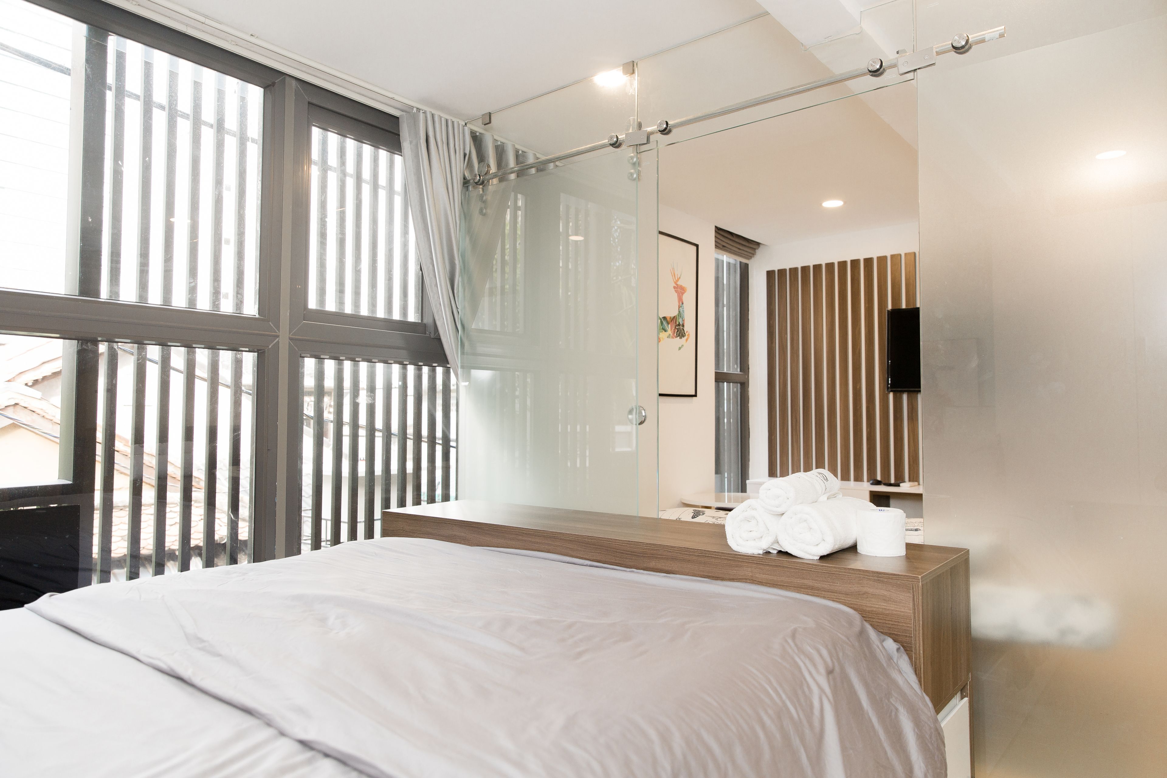 Minibar, in-room safe, desk, soundproofing