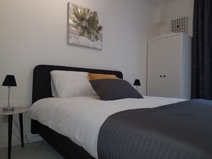 アパートメント | セーフティボックス (室内)、遮光カーテン、アイロン / アイロン台、可動式ベッド