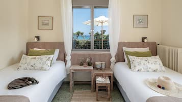 Villa, 5 Bedrooms, Sea View | 5 bedrooms, in-room safe, desk, blackout drapes