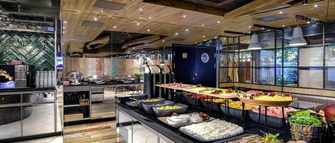 Breakfast area
