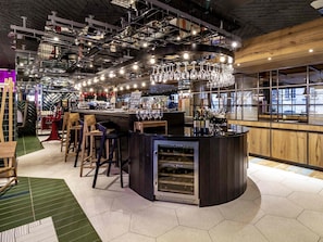 Bar (in der Unterkunft)