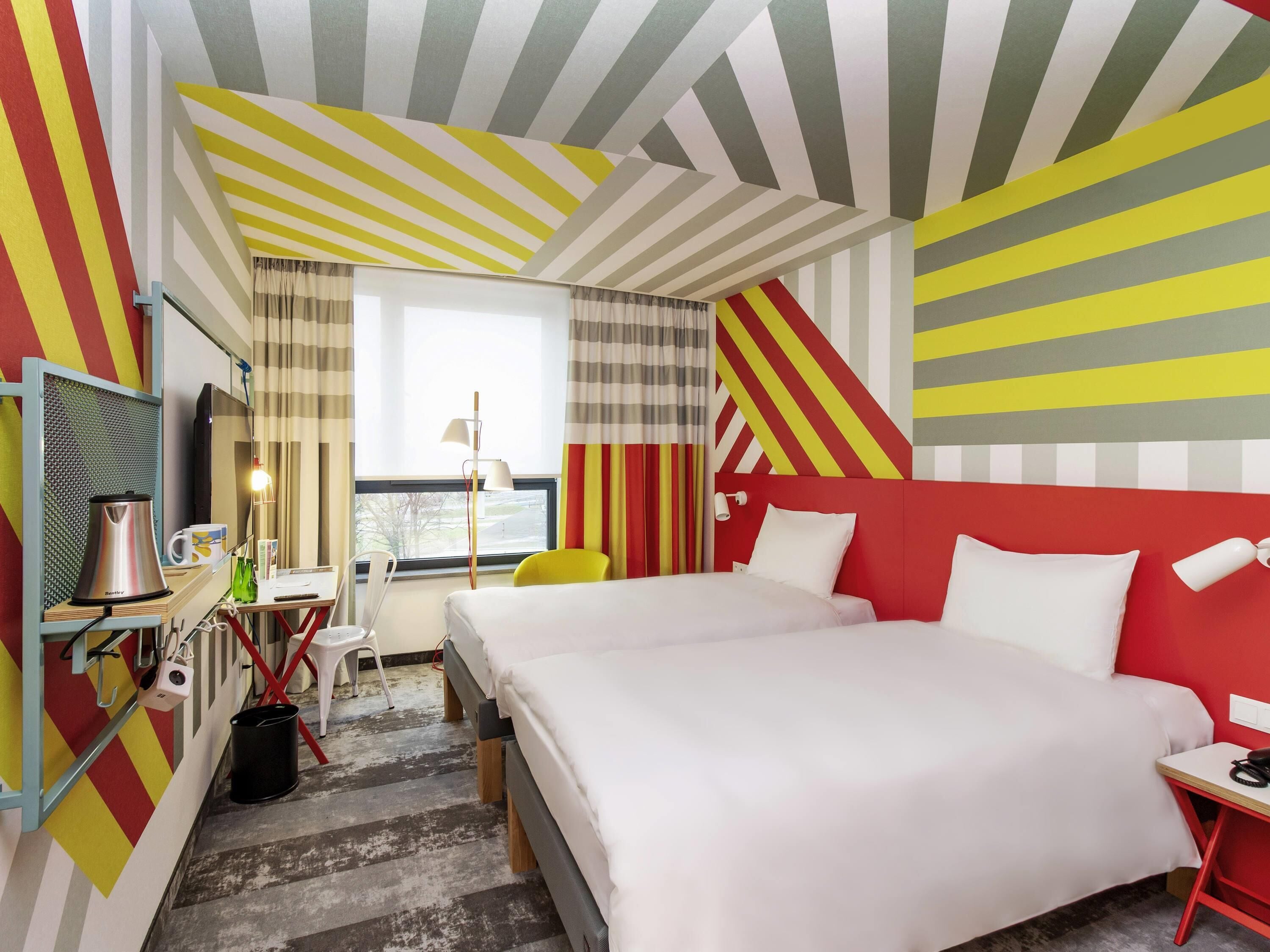 Chambre Standard, 2 lits une place | Bureau, rideaux occultants, chambres insonorisées, lits bébé (gratuits)