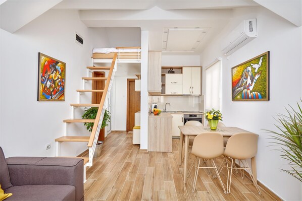 Design Apartment | Living room | Flat-screen TV, DVD player - Apartments 42 North (Tivat)