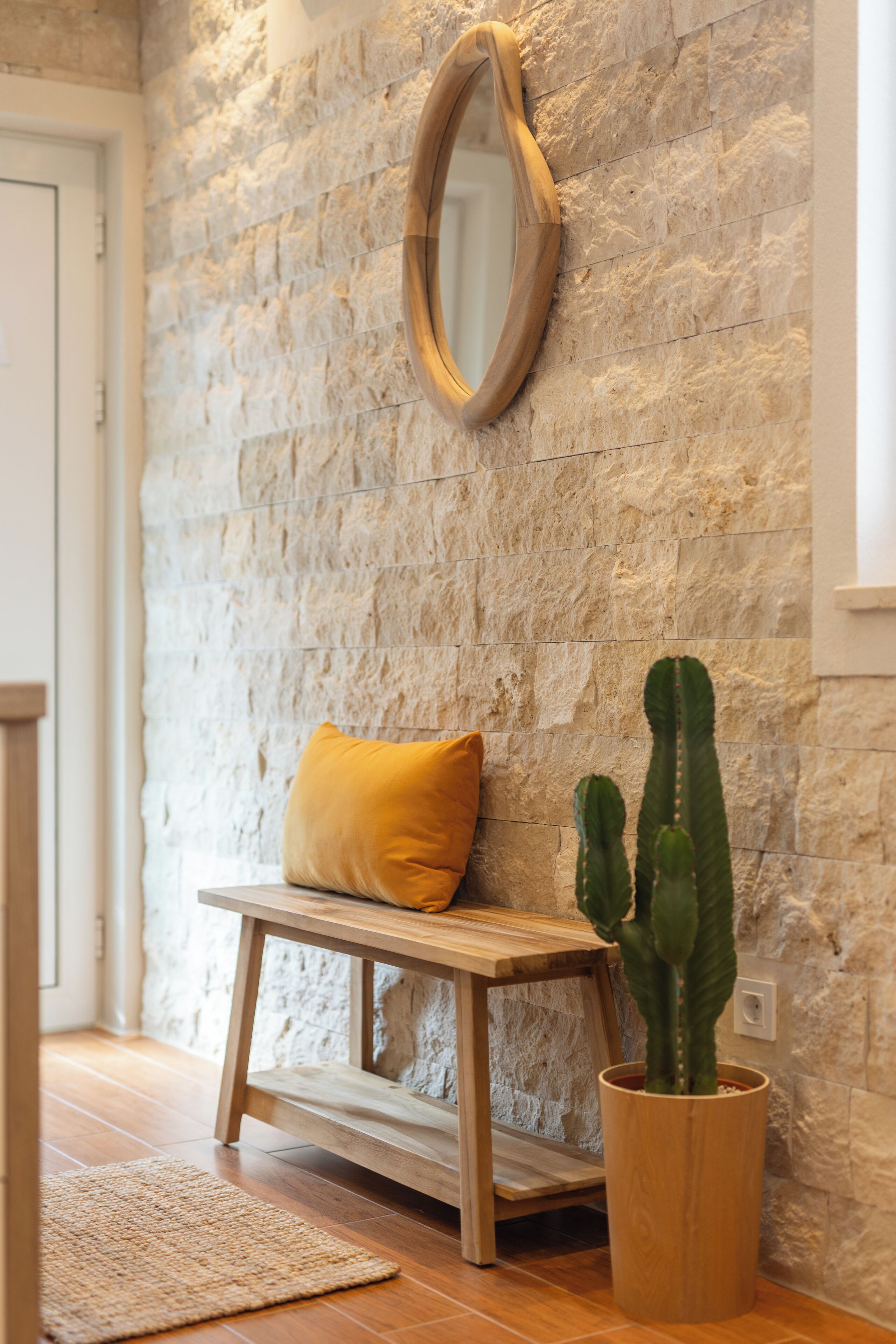 Leilighet, 1 soverom, terrasse, hageutsikt | Oppholdsområde | Flatskjerm-TV og DVD-spiller