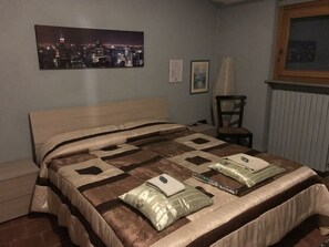 Chambre Double Standard, salle de bains commune