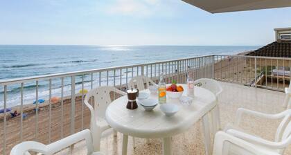 TURIA - Modern apartment on the beachfront