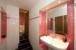 Doppelzimmer (Garance) | Badezimmer