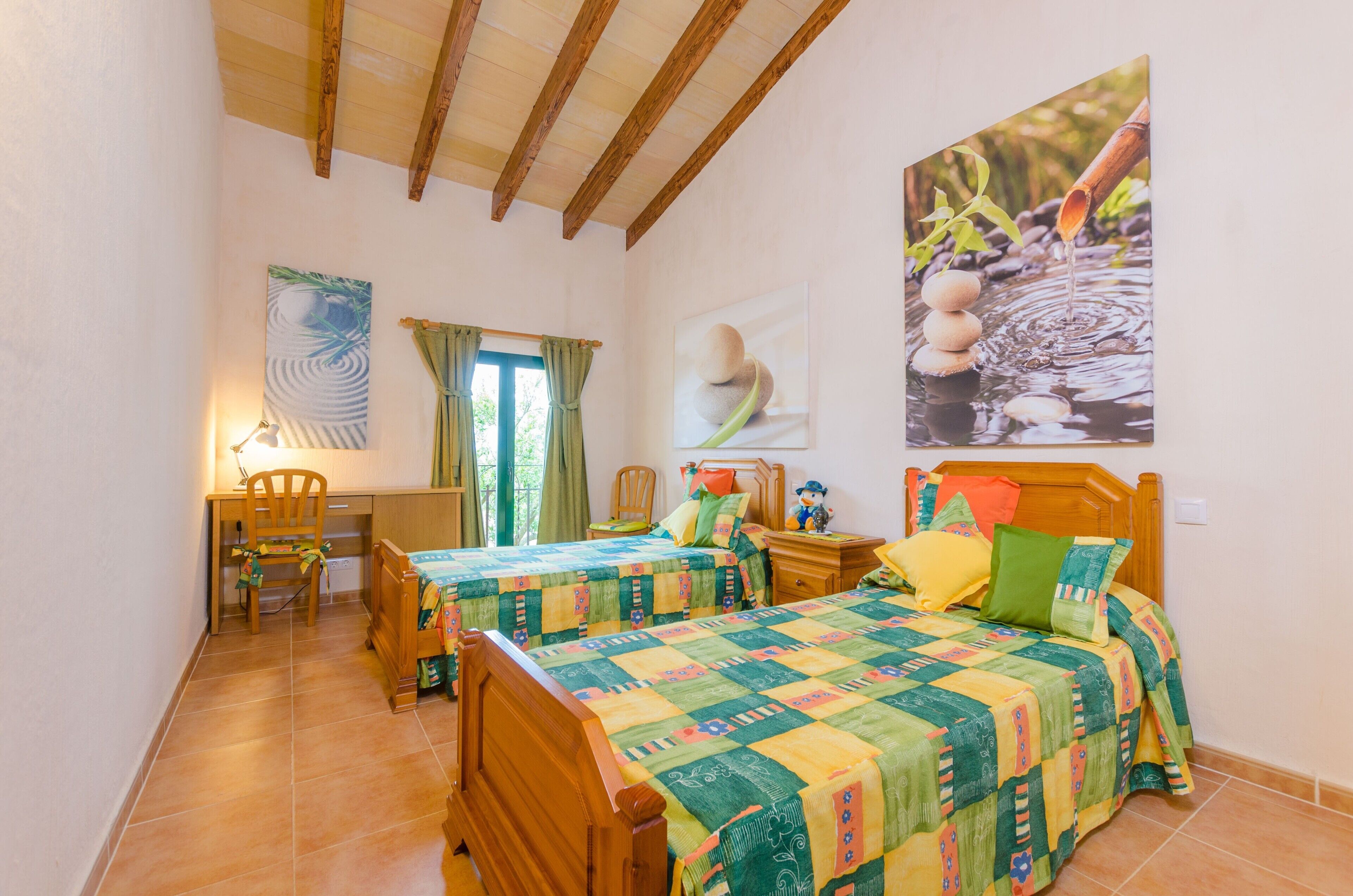 4 Schlafzimmer, Bügeleisen/Bügelbrett, kostenloses WLAN, Bettwäsche