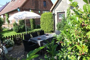 Unclassified image, 4 of 38, button - Landhaus Gersdorf near Ostseebad Kühlungsborn - 3-room apartment in Landhaus Mundt (Biendorf)