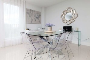 Apartment (3 Bedrooms) | Private kitchen
