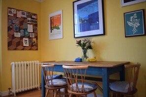 Apartment (2 Bedrooms) | Dining - 2 Bedroom Flat in Islington (London)