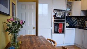 Unclassified image, 5 of 20, button - 2 Bedroom Flat in Islington (London)