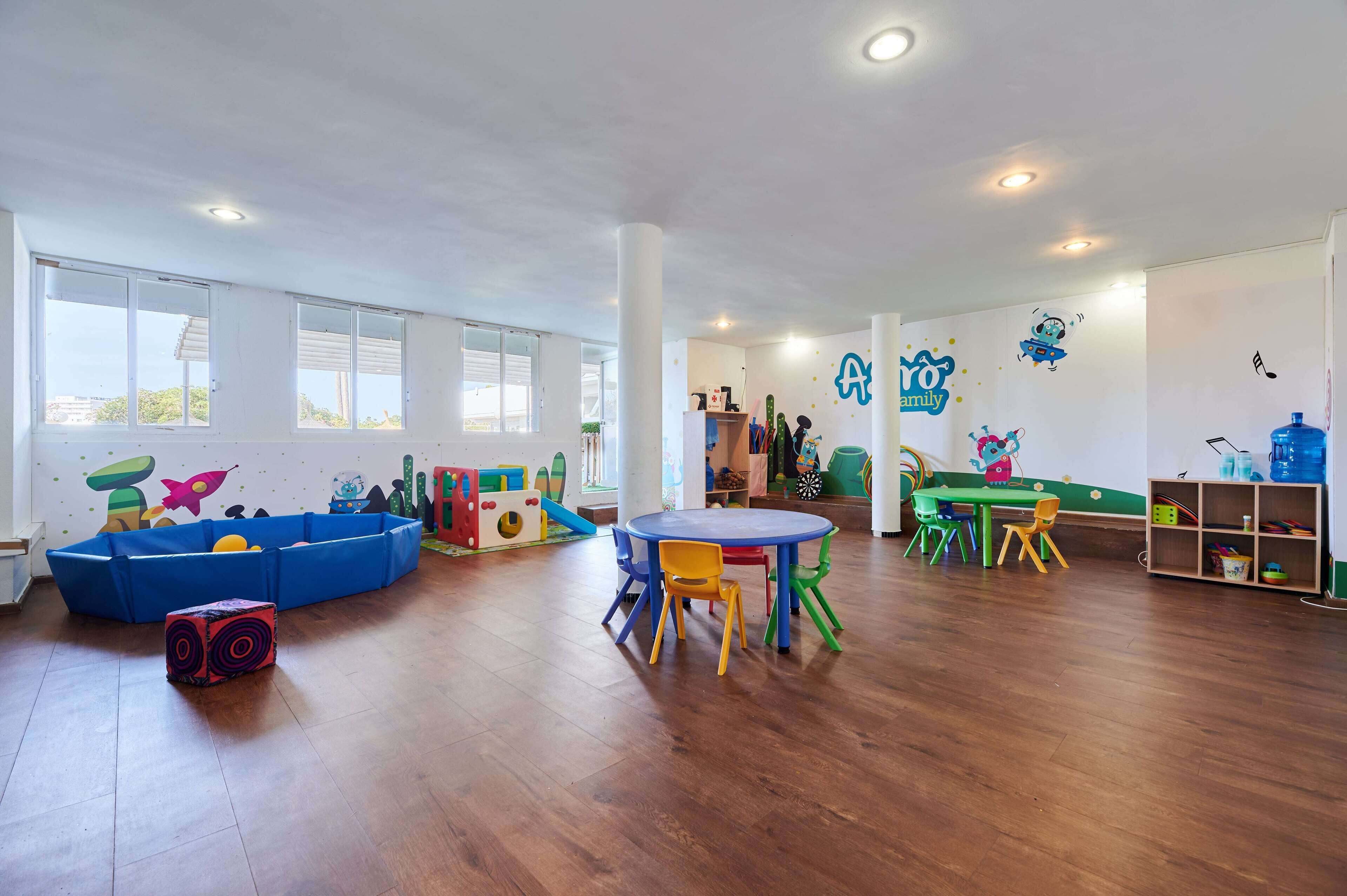 Photo - AluaSun Cala Antena - All Inclusive