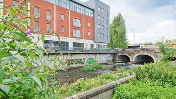 Apartment (2 Bedrooms) | Exterior