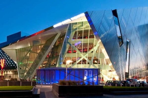 Apartment (2 Bedrooms) | Exterior