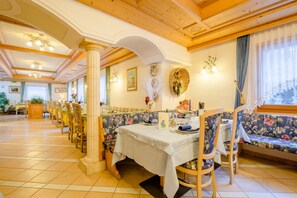 Restaurant - Albergo Genzianella (Rocca Pietore)